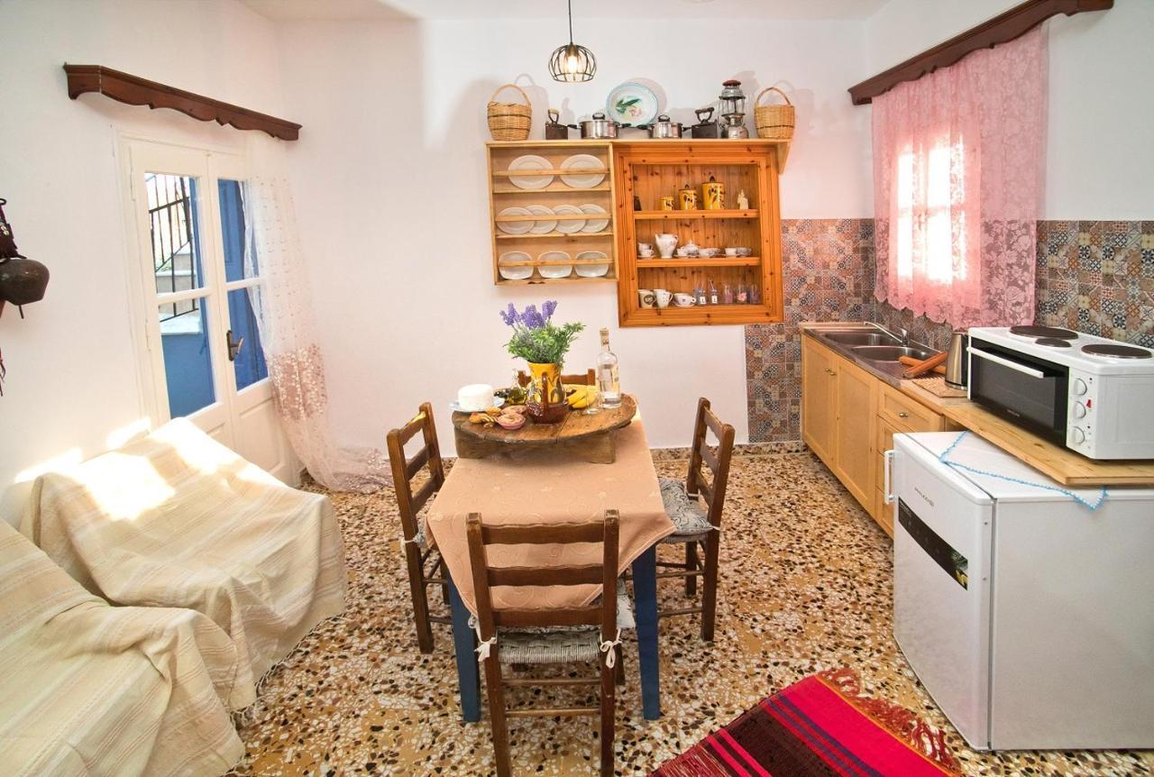Petroula Apartments Emboriósz Kültér fotó